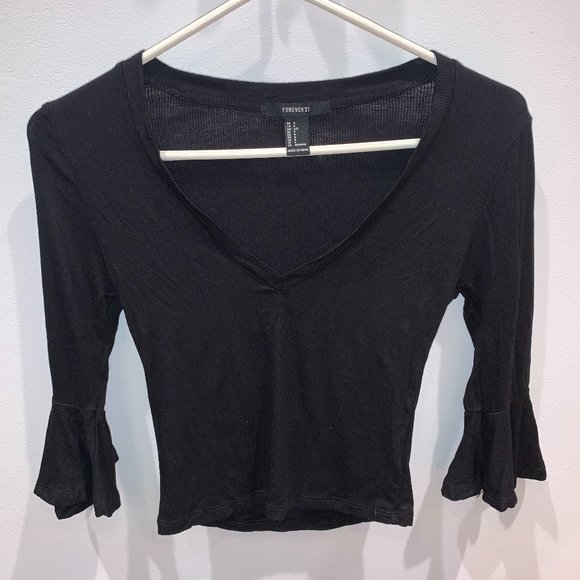 Forever 21 Black Top w/ Ruffle Sleeves (Size:S) - Picture 1 of 4